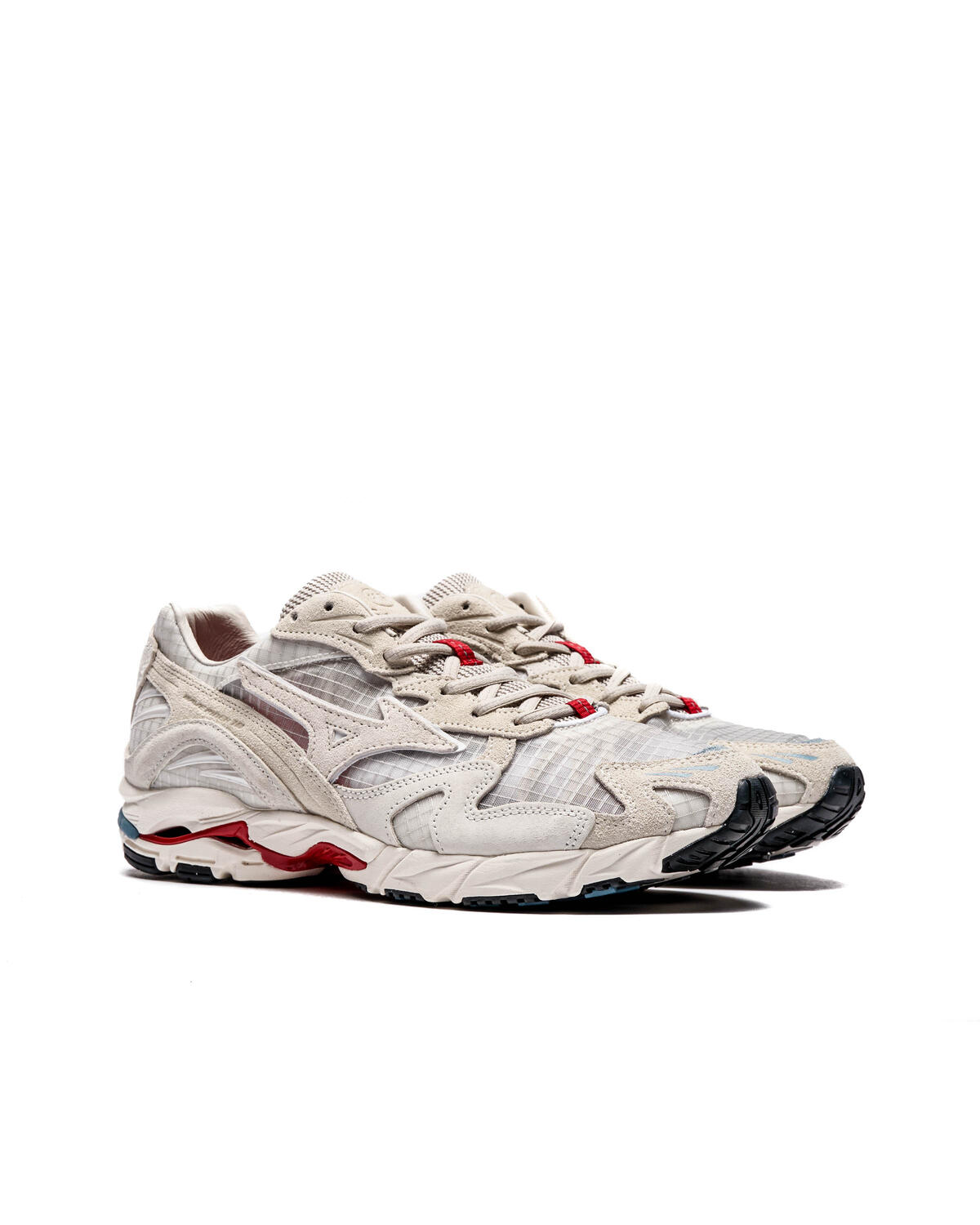 Mizuno x store highsnobiety